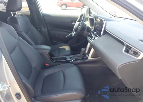 2023 Toyota Corolla Cross Xle z USA, uszkodzony, nr VIN 7MUDAABG8PV051290